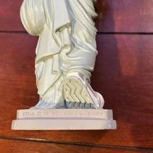 Grande Statue Bugs Bunny 63 Cm – Warner Bros – 1996 – Résine – Vintage